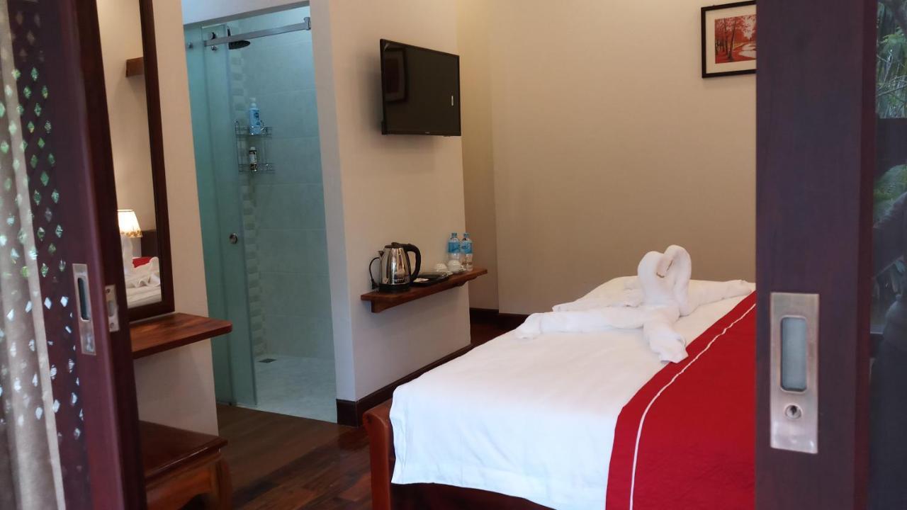 Villa Bouathong Hotels Luang Prabang Luaran gambar